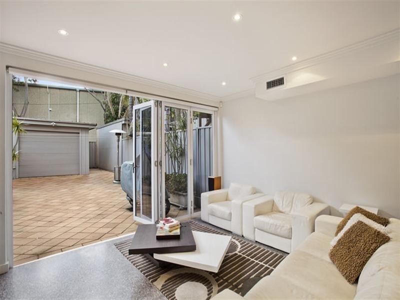 896 Elizabeth Street, Zetland NSW 2017