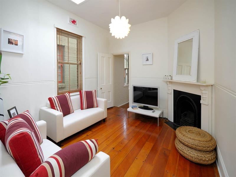 24 Wells Street, Newtown NSW 2042