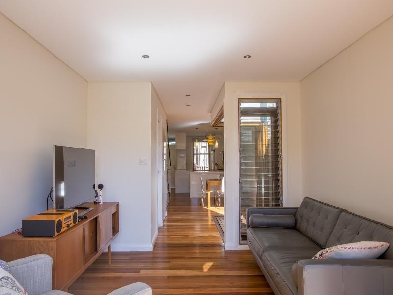 36 Morrissey Road, Erskineville NSW 2043