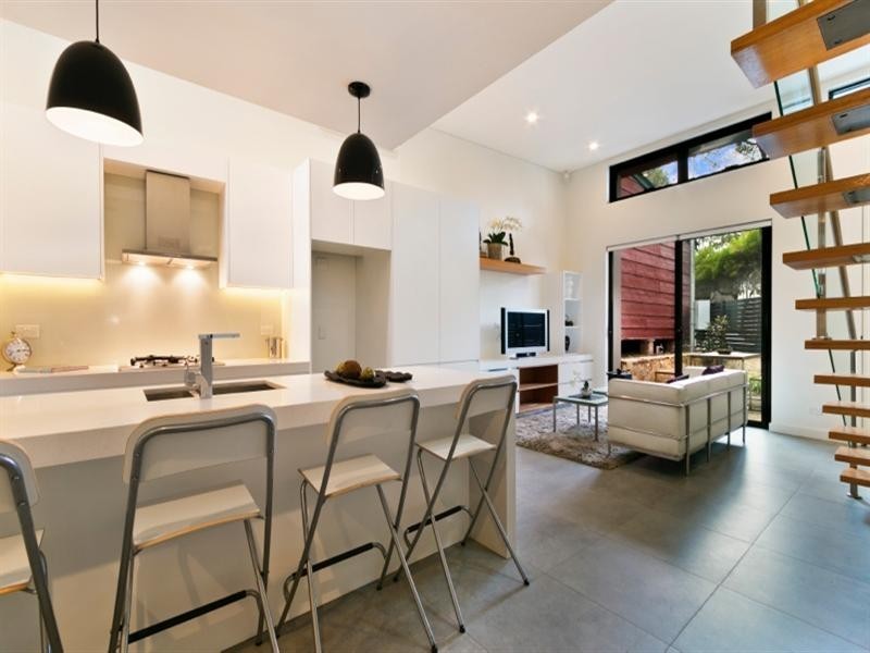 18 Augustus Street, Enmore NSW 2042