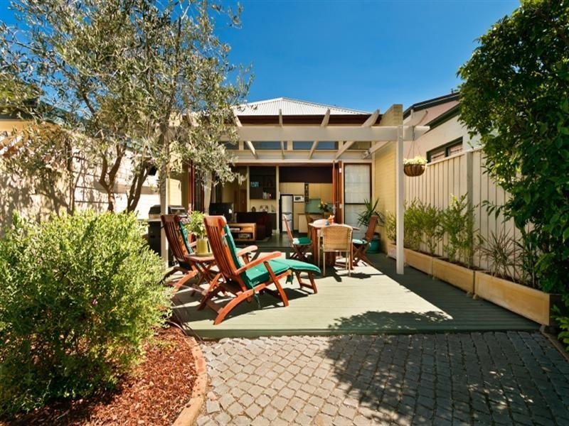 32 Kent Street, Newtown NSW 2042