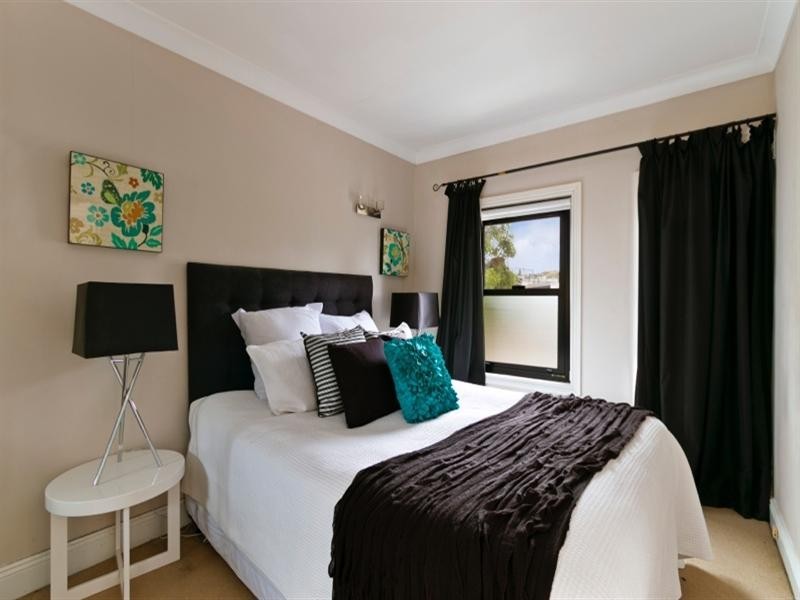 151 Railway Parade, Erskineville NSW 2043