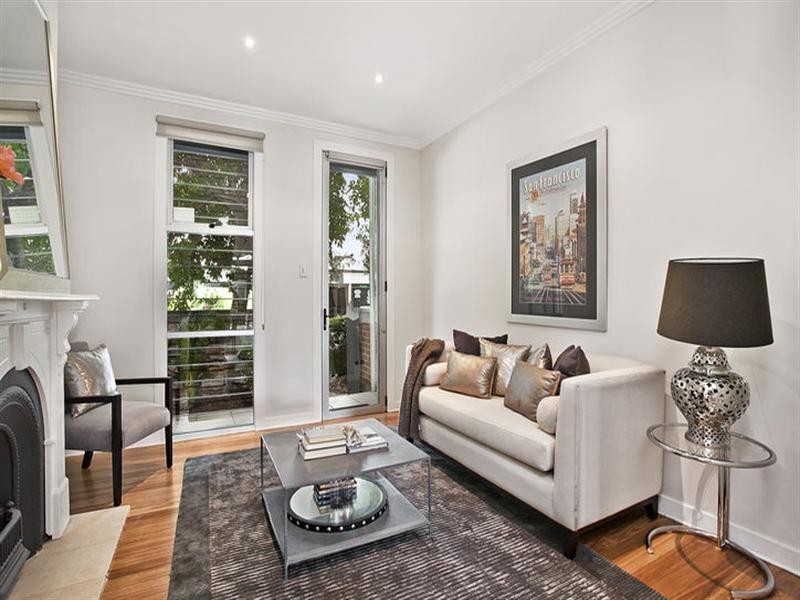 14 Campbell Road, Alexandria NSW 2015