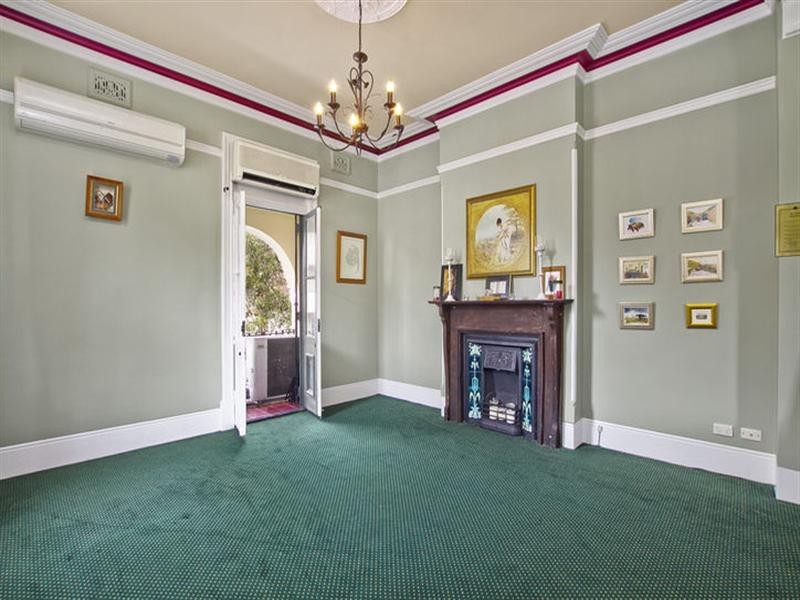 137 Cleveland Street, Darlington NSW 2008