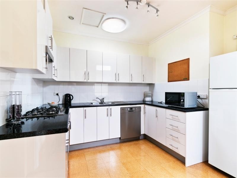 15 Bray Street, Erskineville NSW 2043