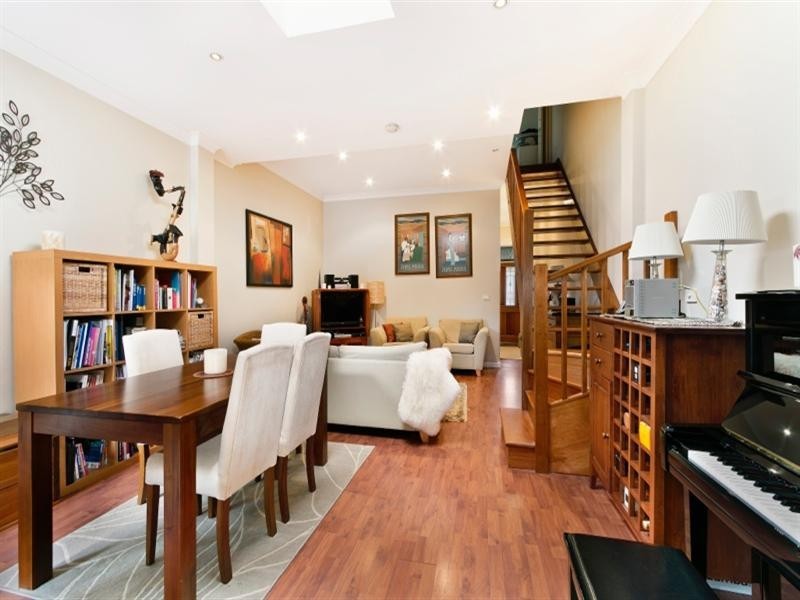 18 Albert Street, Erskineville NSW 2043