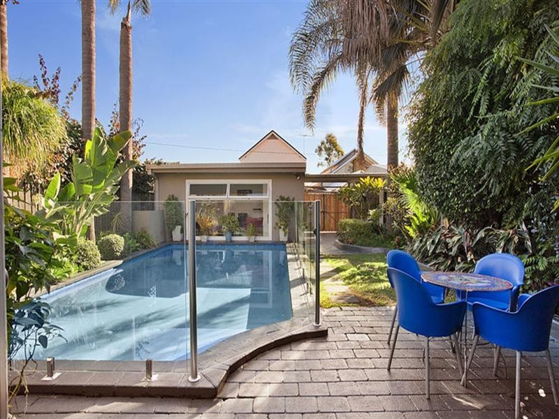 174 Sutherland Street, Mascot NSW 2020