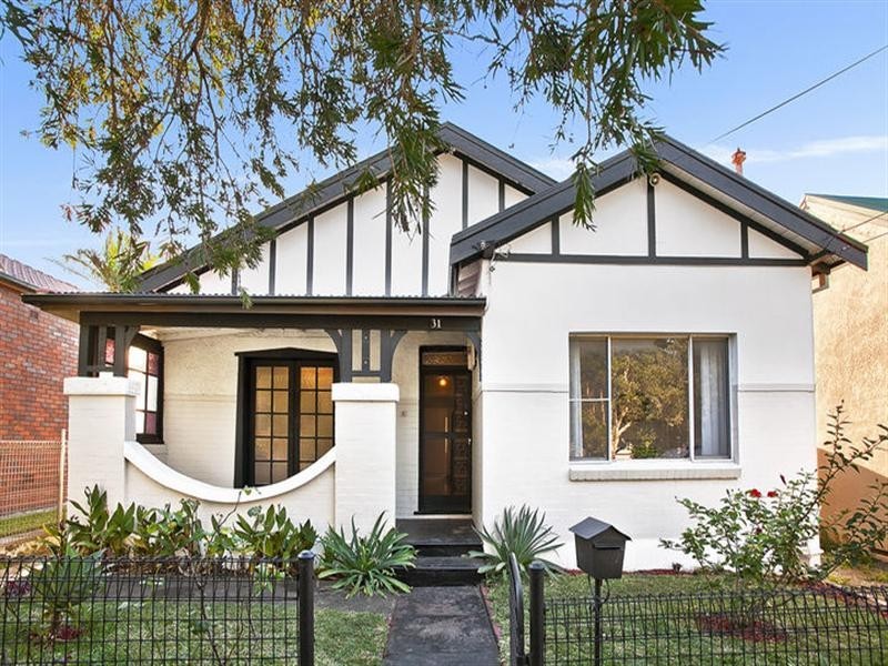 31 Florence Street, St Peters NSW 2044