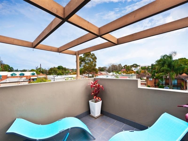9/198 George Street, Erskineville NSW 2043