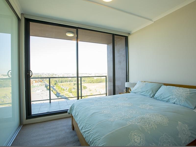 1404/221-229 Sydney Park Road, Erskineville NSW 2043