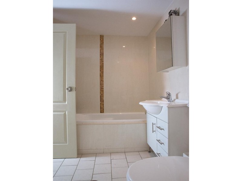 102/49 Henderson Road, Alexandria NSW 2015