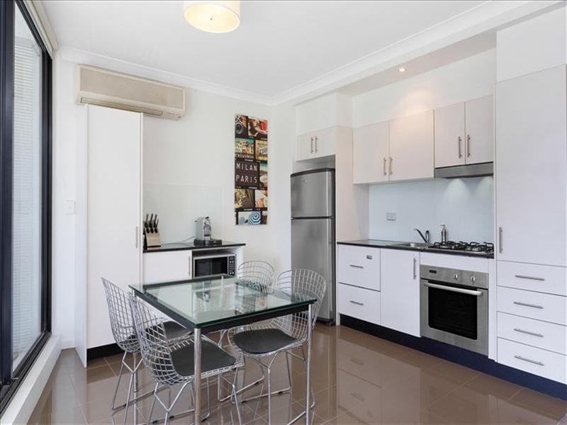 209/11A Lachlan Street, Waterloo NSW 2017