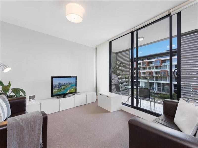 209/11A Lachlan Street, Waterloo NSW 2017