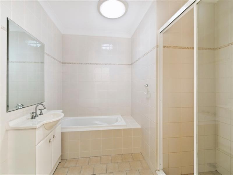 33/1b Coulson Street, Erskineville NSW 2043