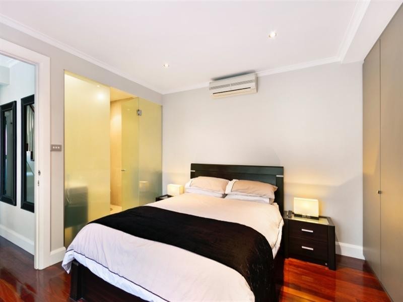 204 Wilson Street, Newtown NSW 2042