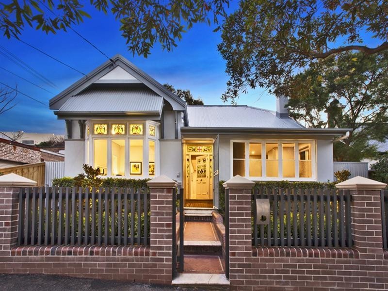 2 London Street, Enmore NSW 2042