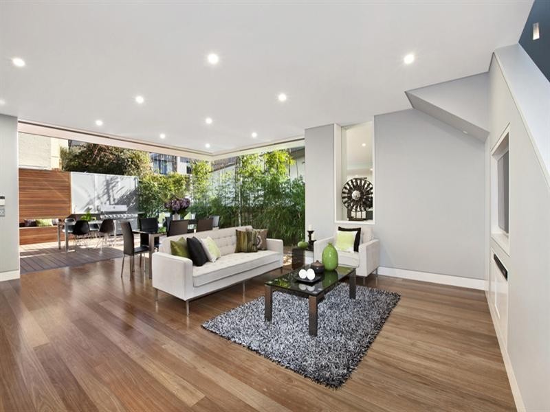 2 London Street, Enmore NSW 2042