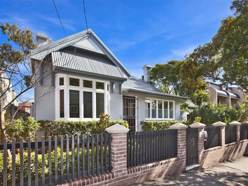 2 London Street, Enmore NSW 2042