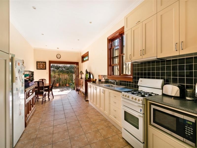 76 Swanson Street, Erskineville NSW 2043