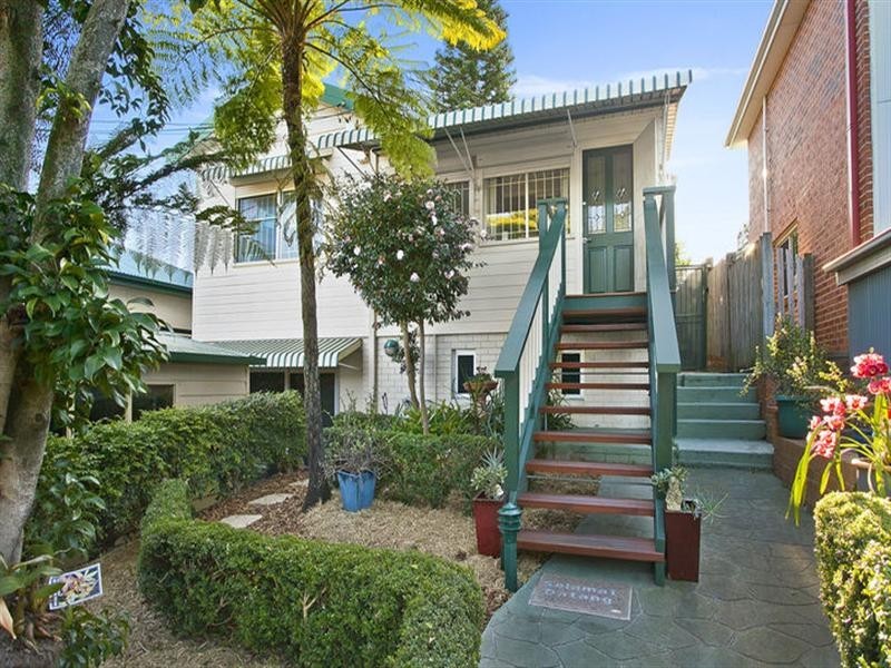 4 Young Street, Tempe NSW 2044