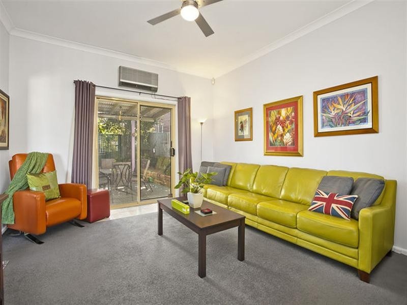4 Young Street, Tempe NSW 2044