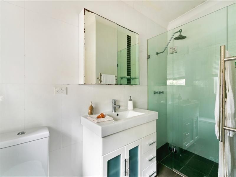 24 Amy Street, Erskineville NSW 2043