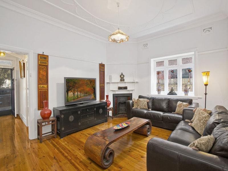 31 Florence Street, St Peters NSW 2044