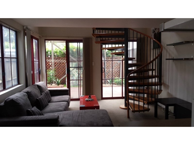 25A Campbell Street, St Peters NSW 2044