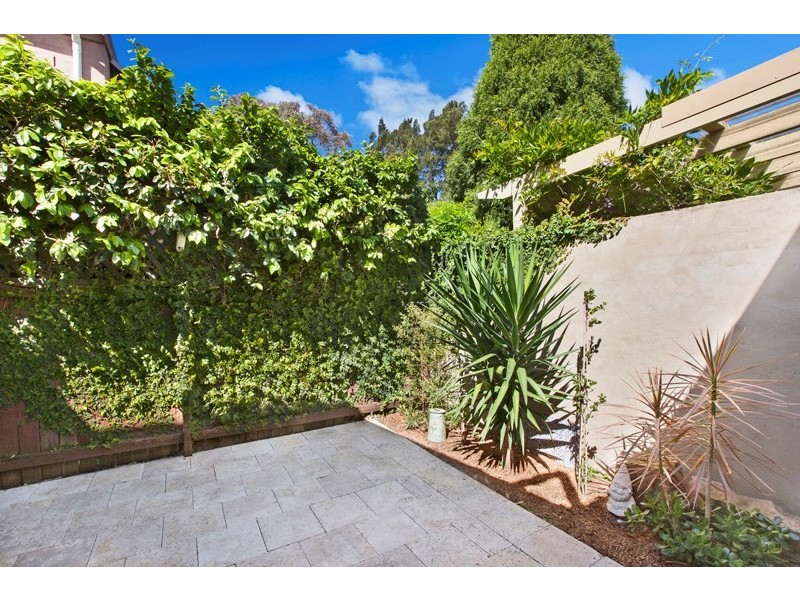 2a Yaralla Street, Newtown NSW 2042