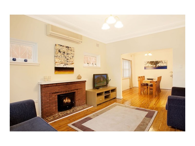 52 Arthur Street, Rodd Point NSW 2046