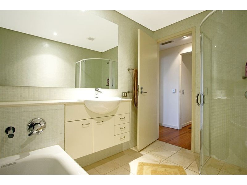 81 Point Street, Pyrmont NSW 2009