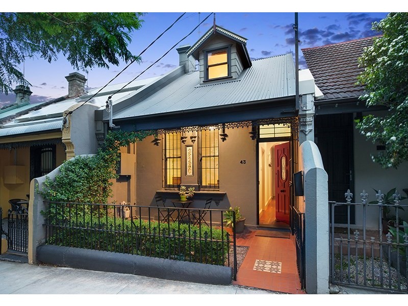 43 Leamington Avenue, Newtown NSW 2042