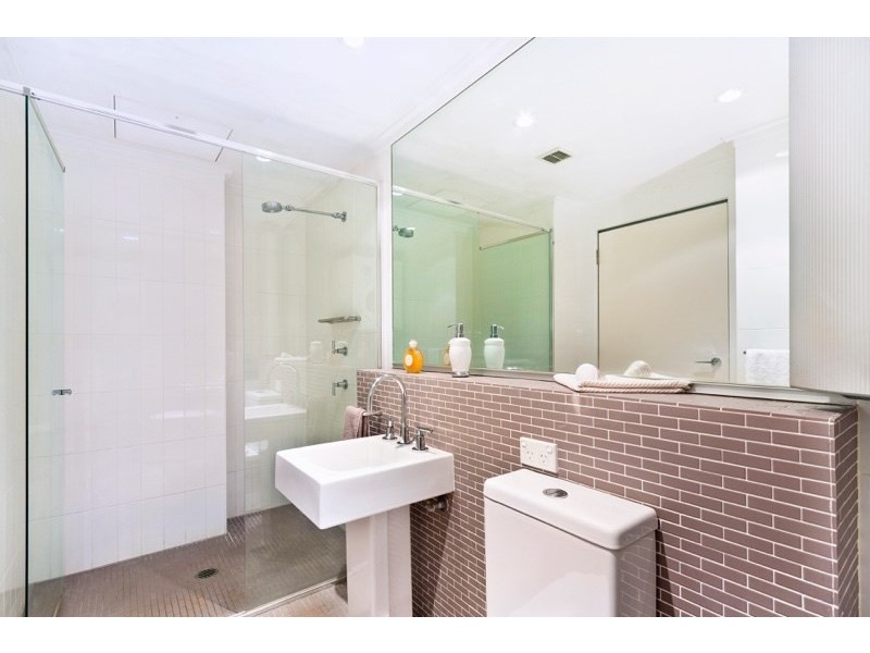 2309/8 Eve Street, Erskineville NSW 2043