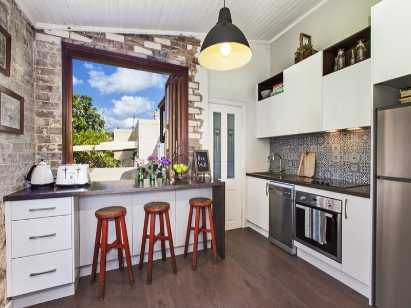 2A Yaralla Street, Newtown NSW 2042