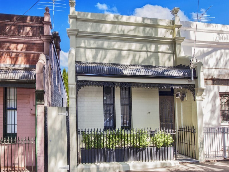 2A Yaralla Street, Newtown NSW 2042