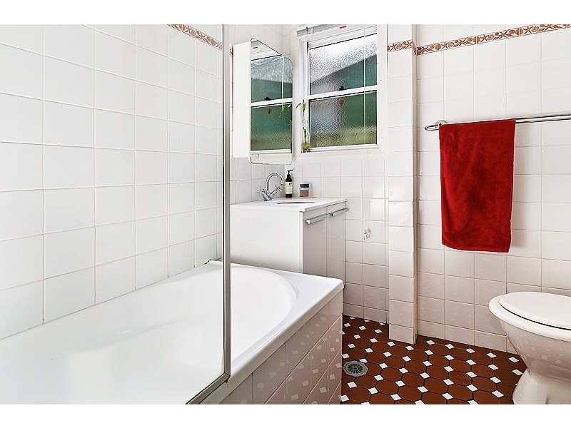 4 Llewellyn Street, Marrickville NSW 2204