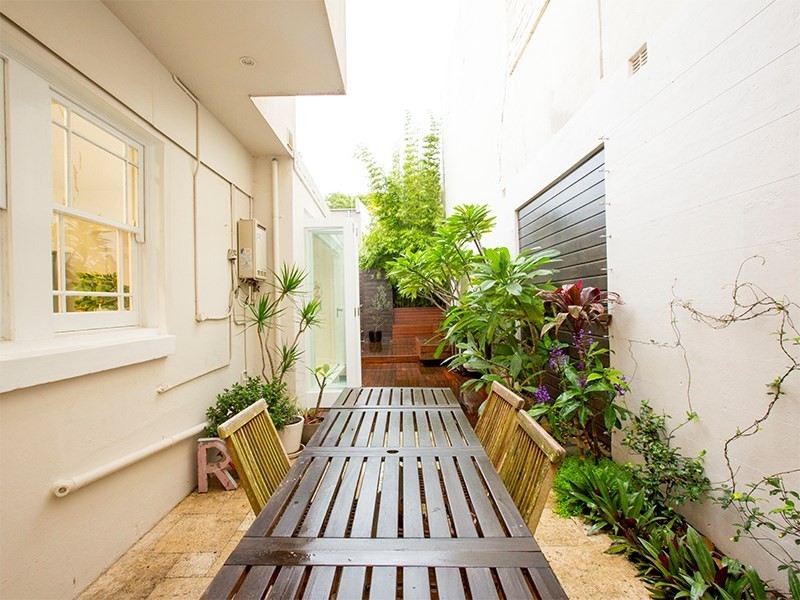 17 Stirling Street, Redfern NSW 2016