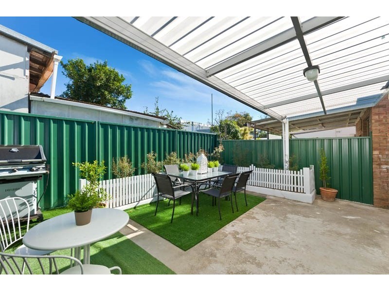 16 Terry Street, Tempe NSW 2044