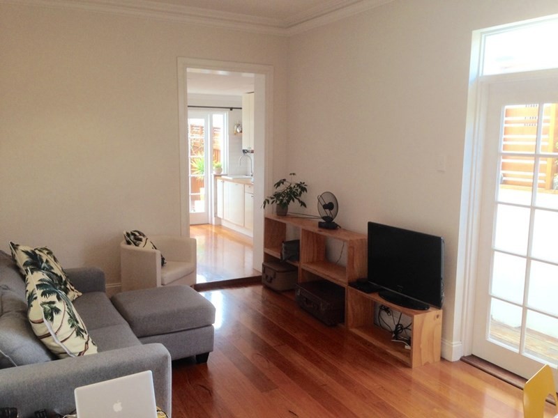 1 Dickson Street, Newtown NSW 2042