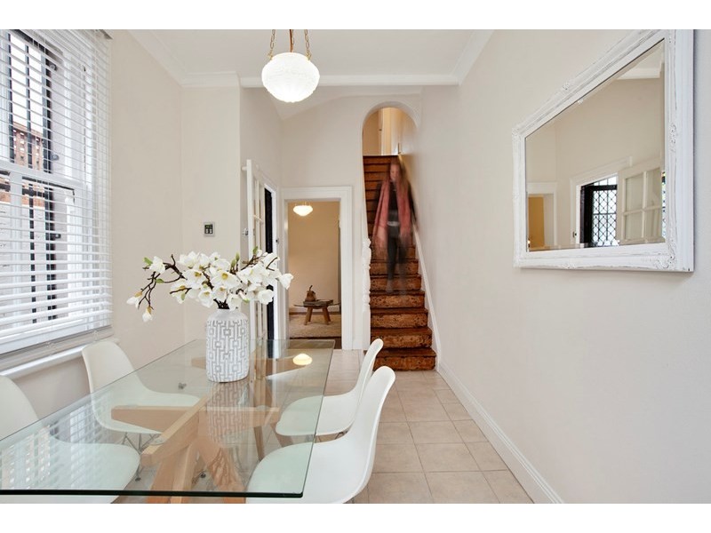 83 Railway Parade, Erskineville NSW 2043