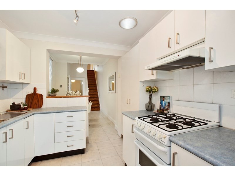 83 Railway Parade, Erskineville NSW 2043