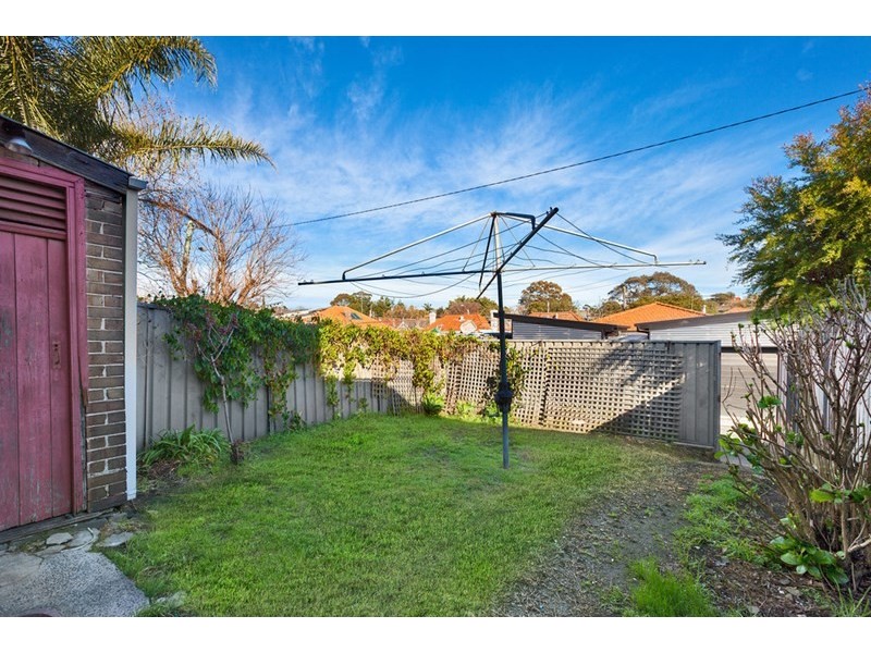 61 Kingston Road, Camperdown NSW 2050