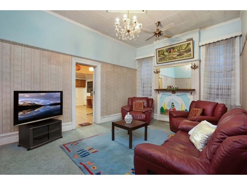 82 Percival Road, Stanmore NSW 2048