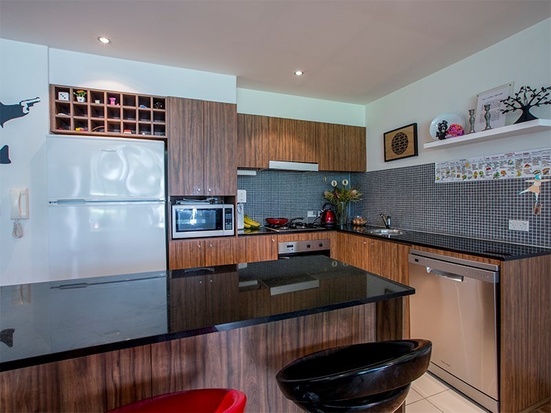 PO11/11-15 POWER, Alexandria NSW 2015