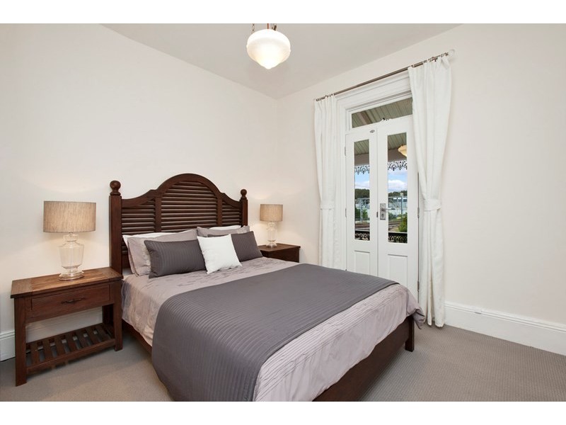 83 Railway Parade, Erskineville NSW 2043