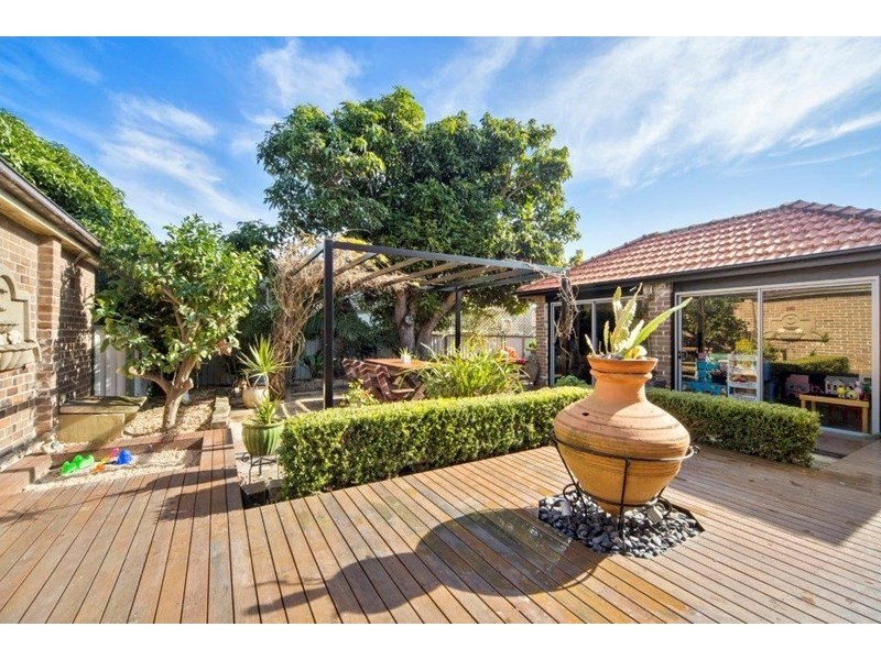 105 Tenterden Road, Botany NSW 2019