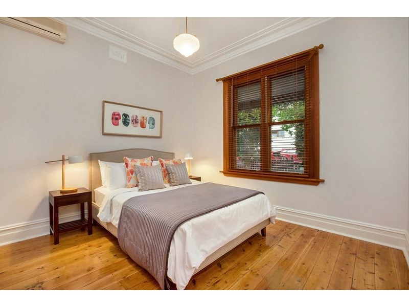 215 Corunna Road, Stanmore NSW 2048