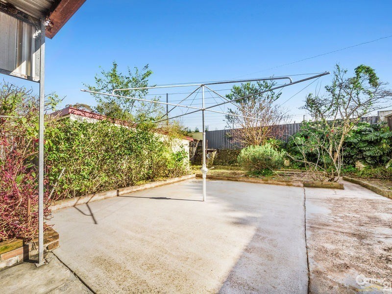 18 Browns Avenue, Enmore NSW 2042