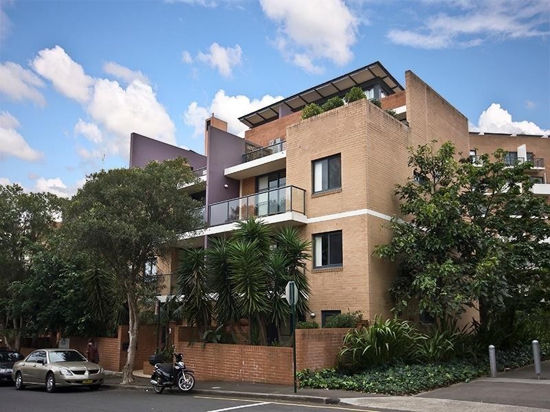 203/10 Fitzgerald Street, Newtown NSW 2042