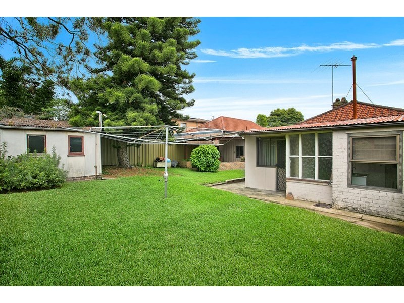 12 John Street, Tempe NSW 2044